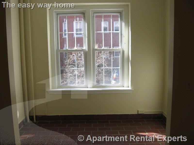 7 Craigie Cir #1 - Photo 5 of 19