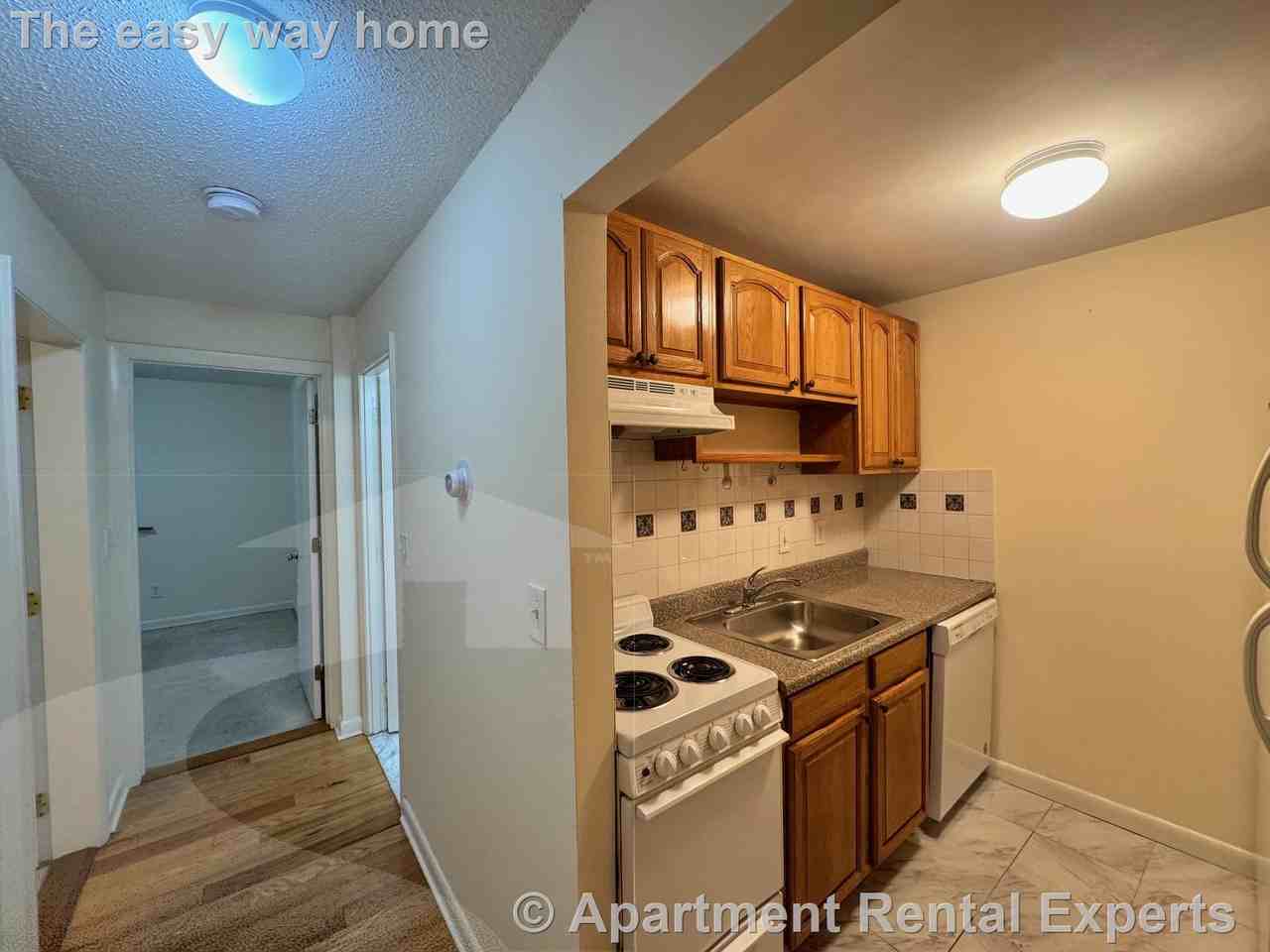 80 Highland Ave #203 - Photo 3 of 10