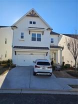 637 Skytop Dr - Photo 1 of 1