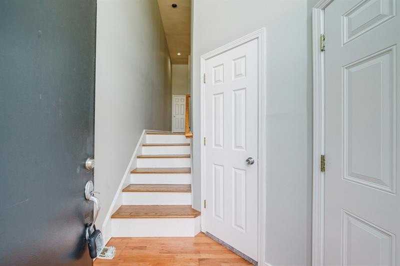 4010 Roswell Rd Ne Unit A4 #A4 - Photo 3 of 30