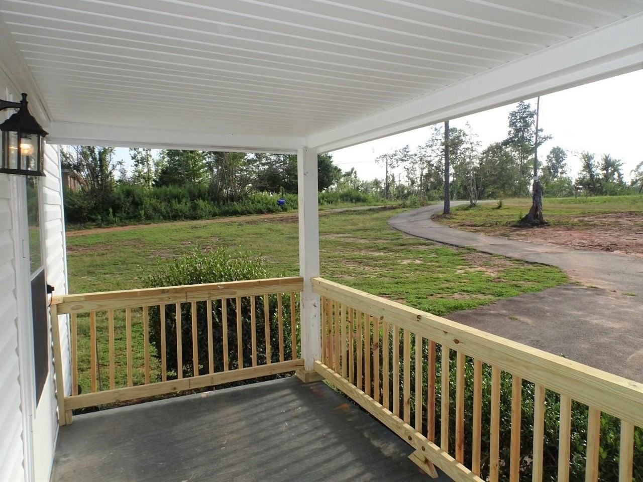 123 Old Corinth Rd - Photo 2 of 10