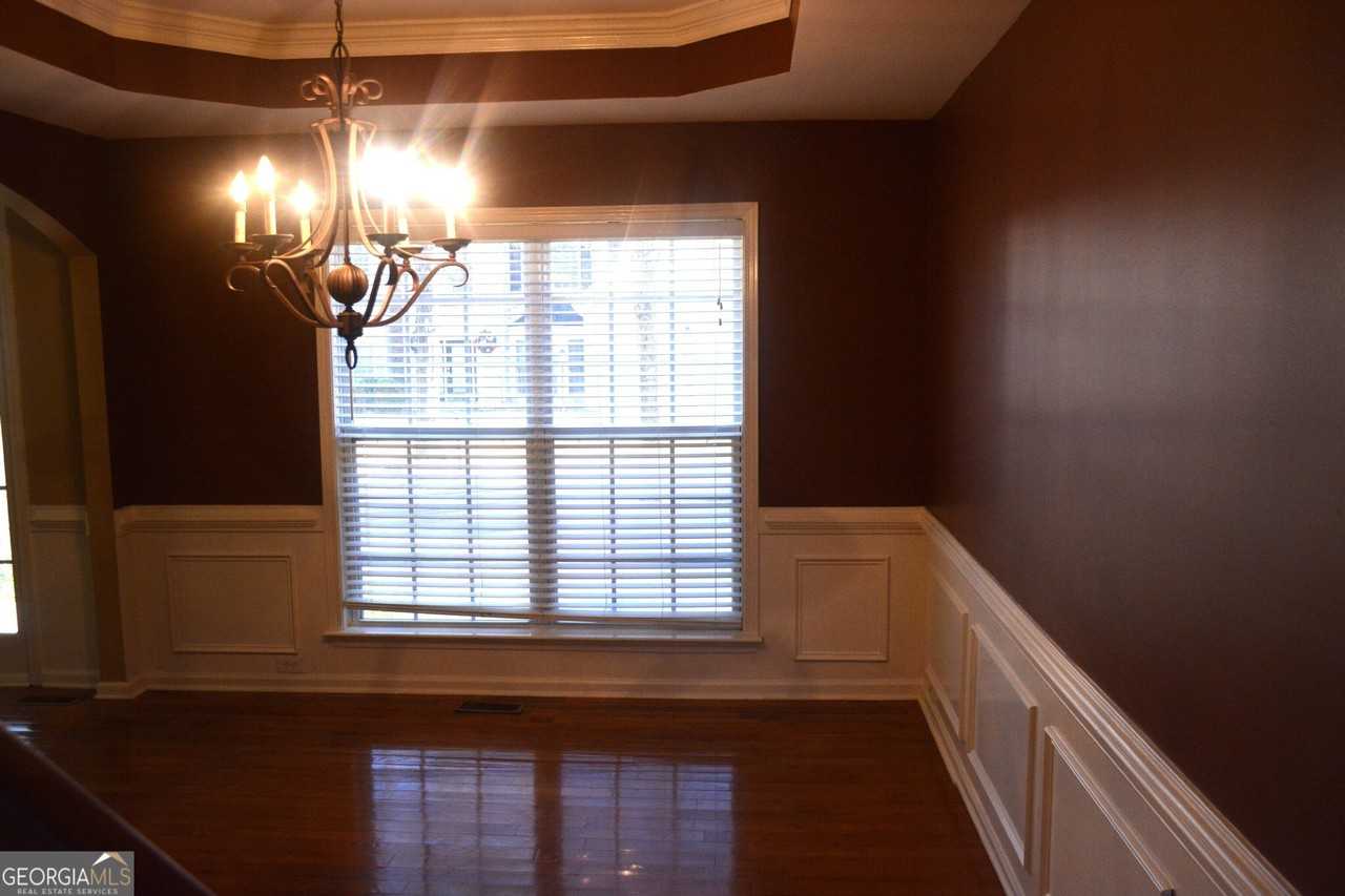 7801 Waterlace Dr - Photo 6 of 31