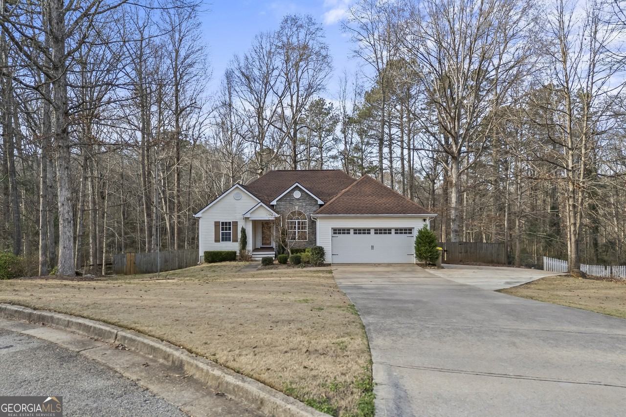 156 Azalea Dr - Photo 2 of 23