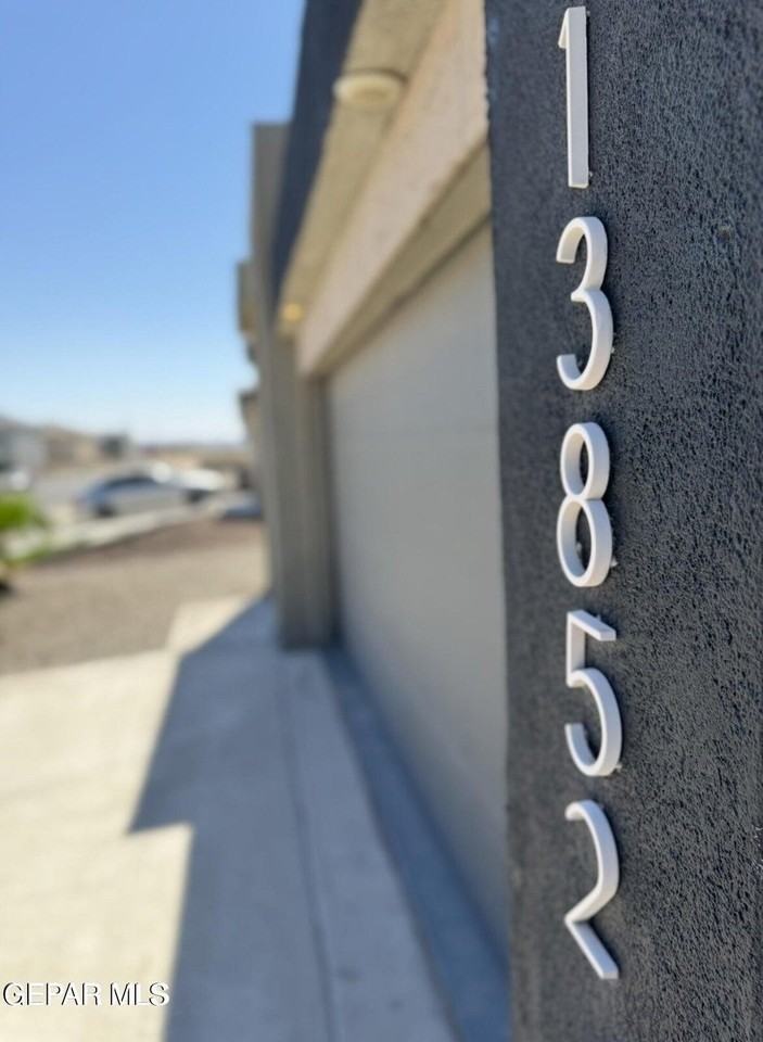 13852 Paseo Alegre Ave - Photo 4 of 29