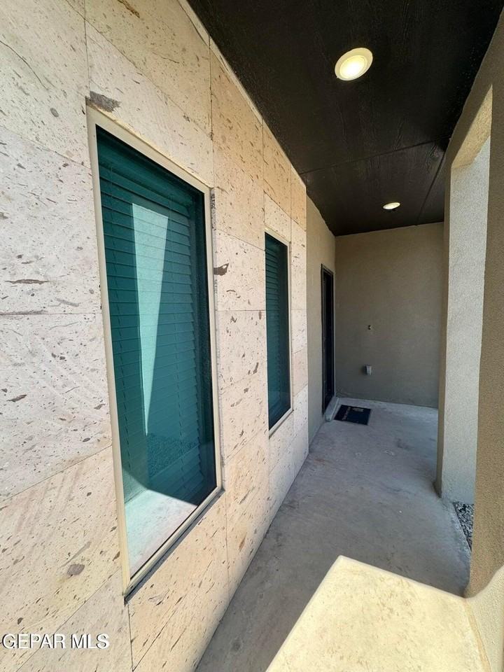 13852 Paseo Alegre Ave - Photo 5 of 29