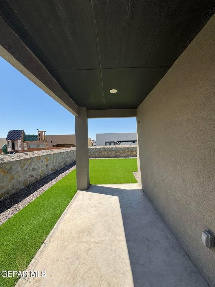 13852 Paseo Alegre Ave - Photo 6 of 29