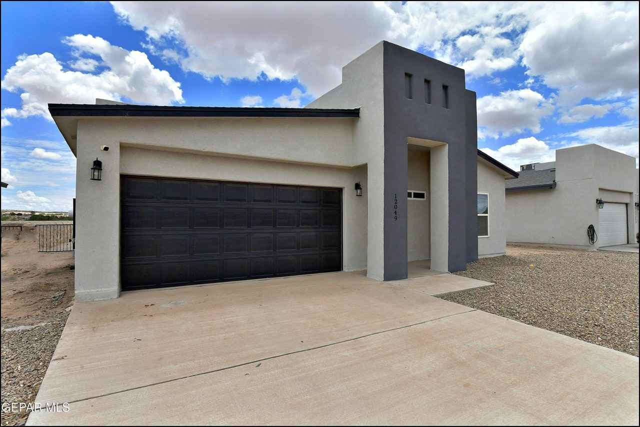 12049 Hidden Gardens Pl - Photo 4 of 45