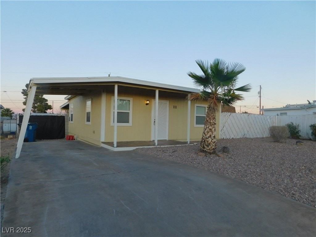 11 New Mexico Way - Photo 2 of 11