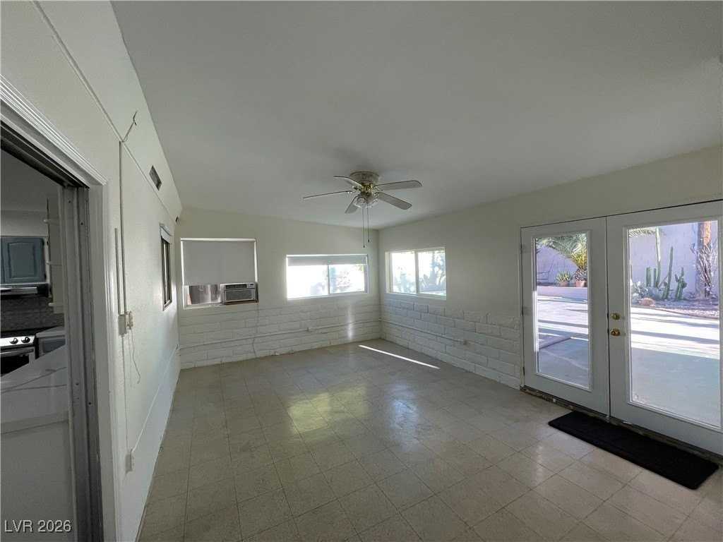 623 Don Vincente Dr - Photo 7 of 32