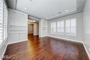 2729 Marie Antoinette St - Photo 3 of 30