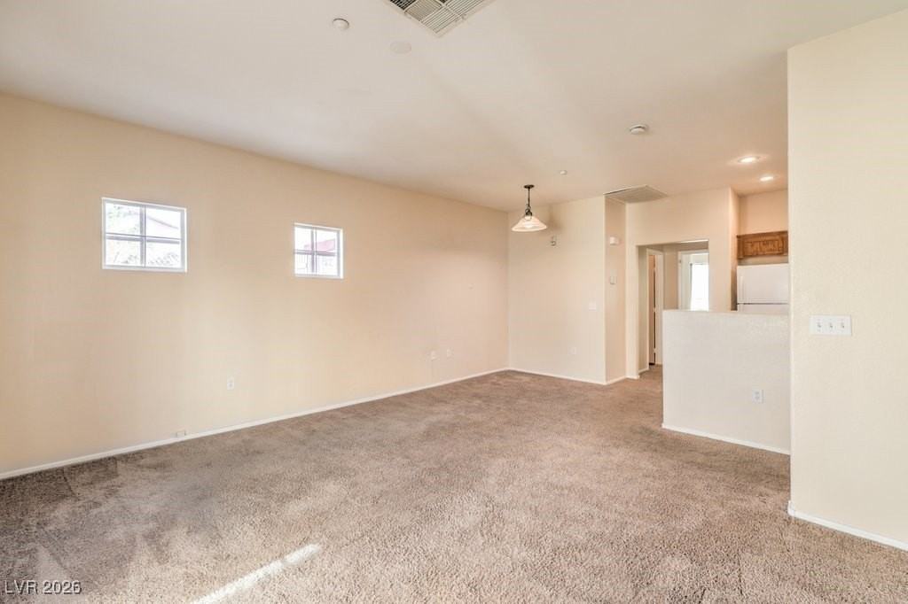 5950 Barbosa Dr #8 - Photo 5 of 29