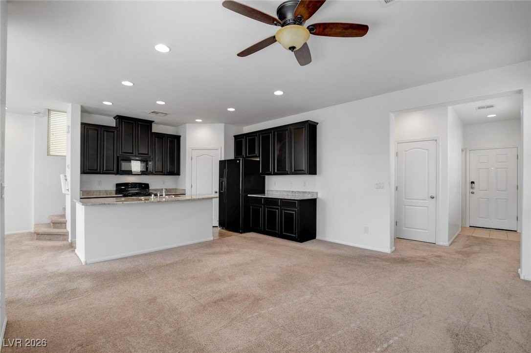 6325 Beavertail Pond Ave - Photo 4 of 38