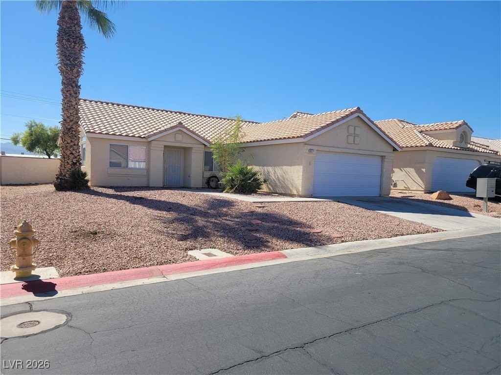 6277 Elvido Ave - Photo 2 of 44