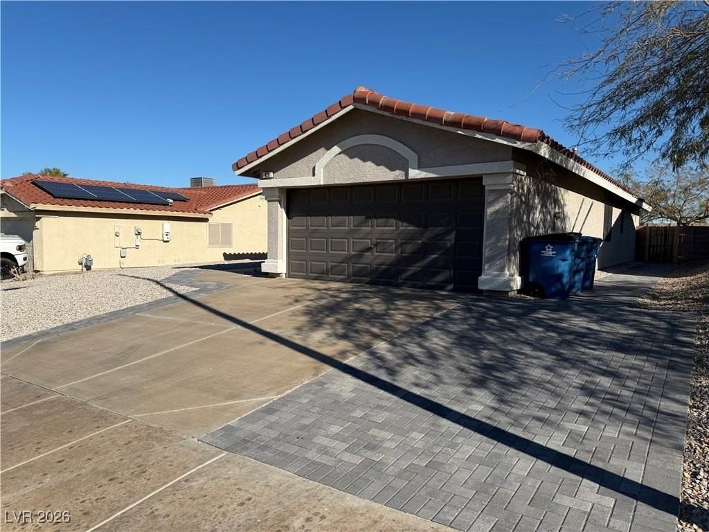 426 Palegold St - Photo 3 of 42