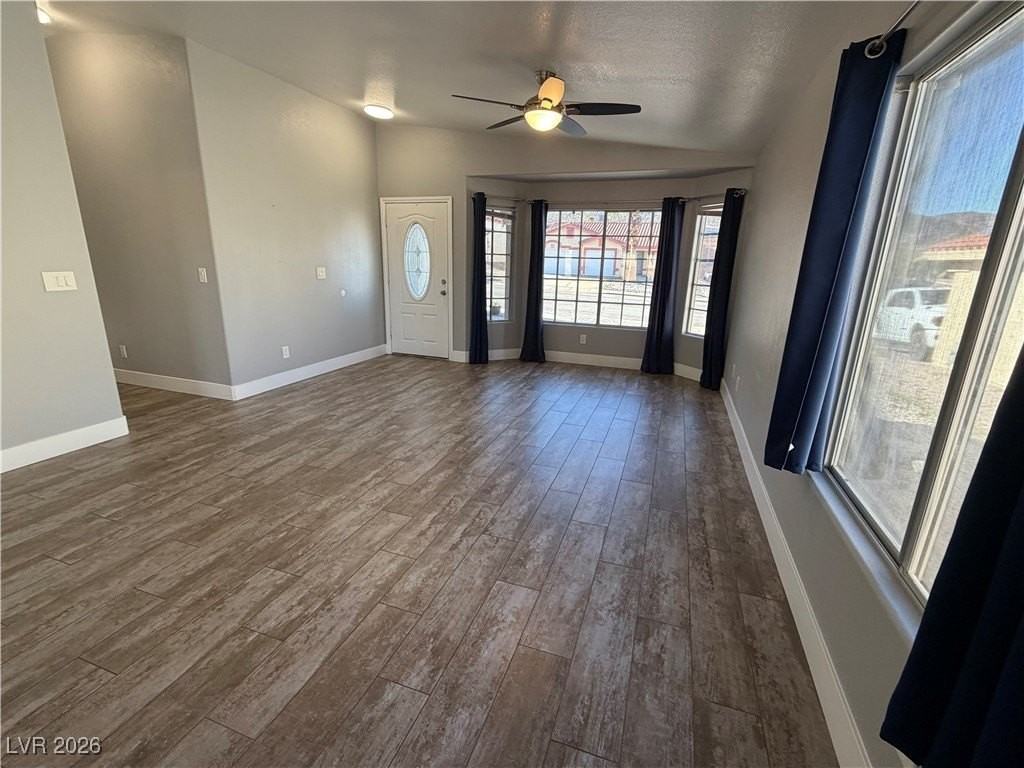 426 Palegold St - Photo 6 of 42