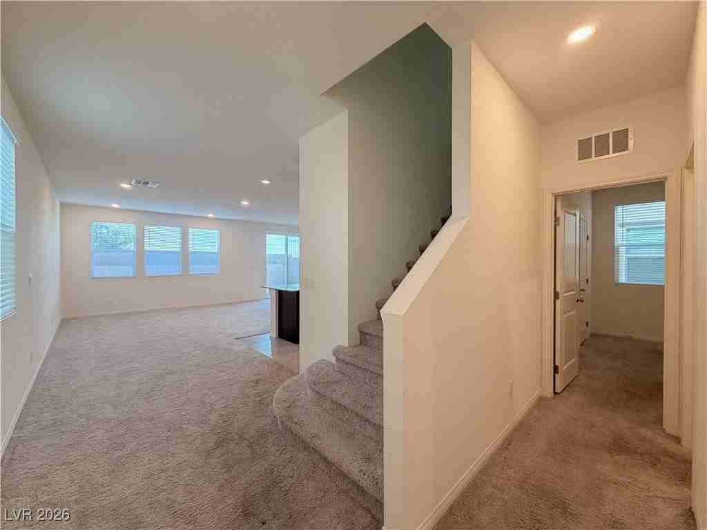 6978 Dandelion Park Ave - Photo 4 of 34