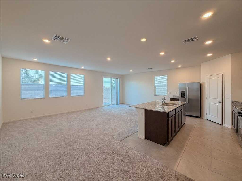 6978 Dandelion Park Ave - Photo 6 of 34