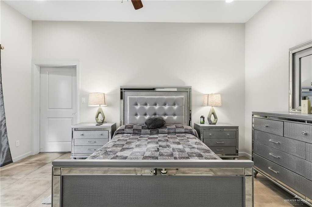 5312 Escondido Pass - Photo 7 of 19