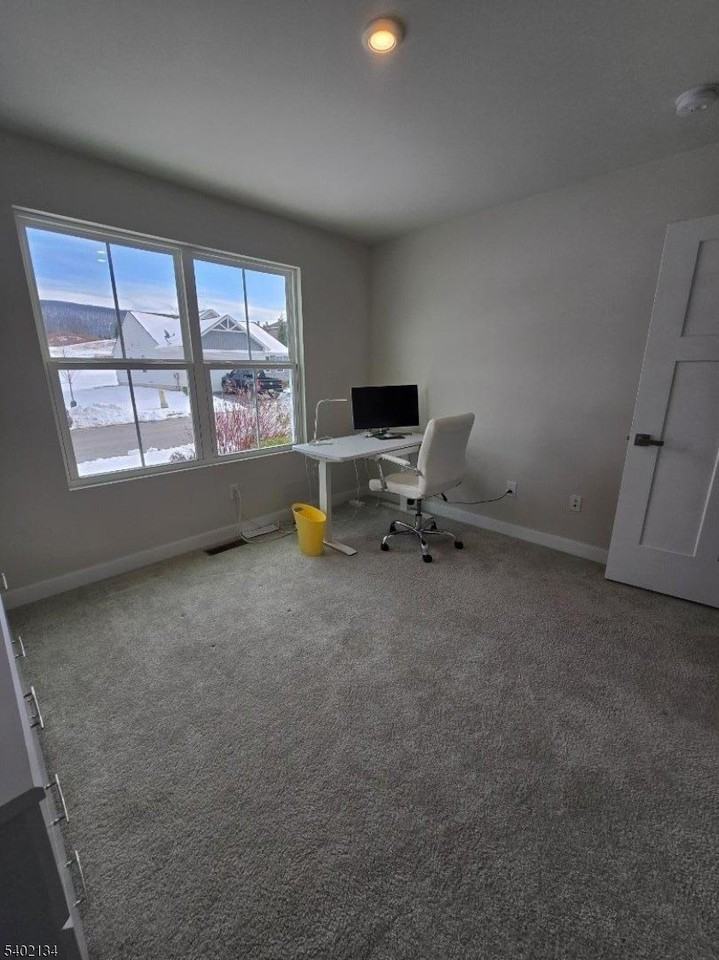 15 Coventry Rd - Photo 7 of 16