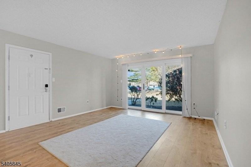 51 Crabapple Ln - Photo 5 of 23