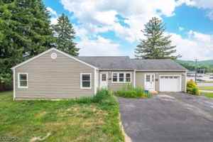 featured image of 21 Carl Walsh Rd #1