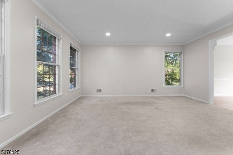 300 Berkley Ave - Photo 6 of 42