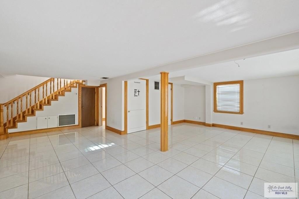 27110 Bass Blvd - Photo 4 of 31