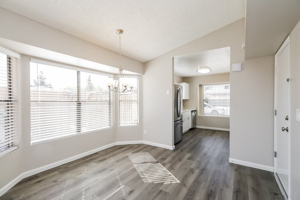 4550 E Harmony Ave - Photo 7 of 17