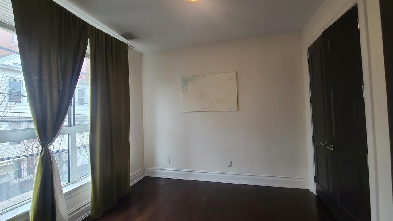 3121 Central Ave #2C - Photo 7 of 23