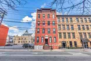 554 Observer Hwy #4L - Photo 1 of 1