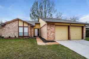 featured image of 16311 Alametos Dr