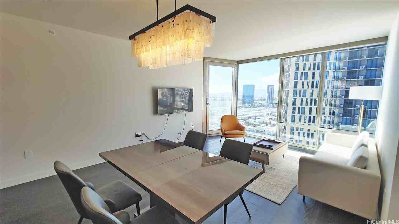 1001 Queen St Apt 2303 #2303 - Photo 7 of 24