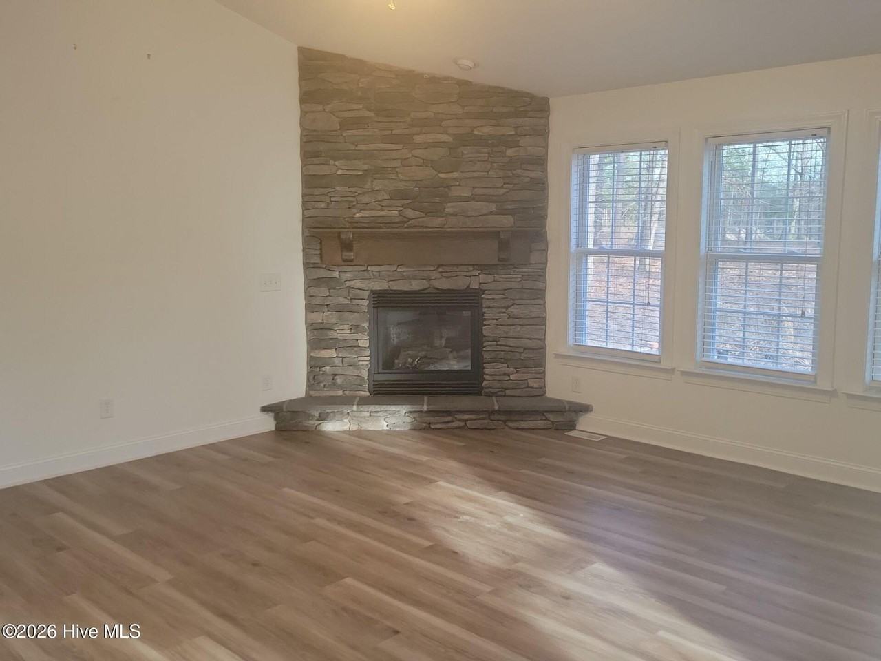 214 David Rd - Photo 6 of 25