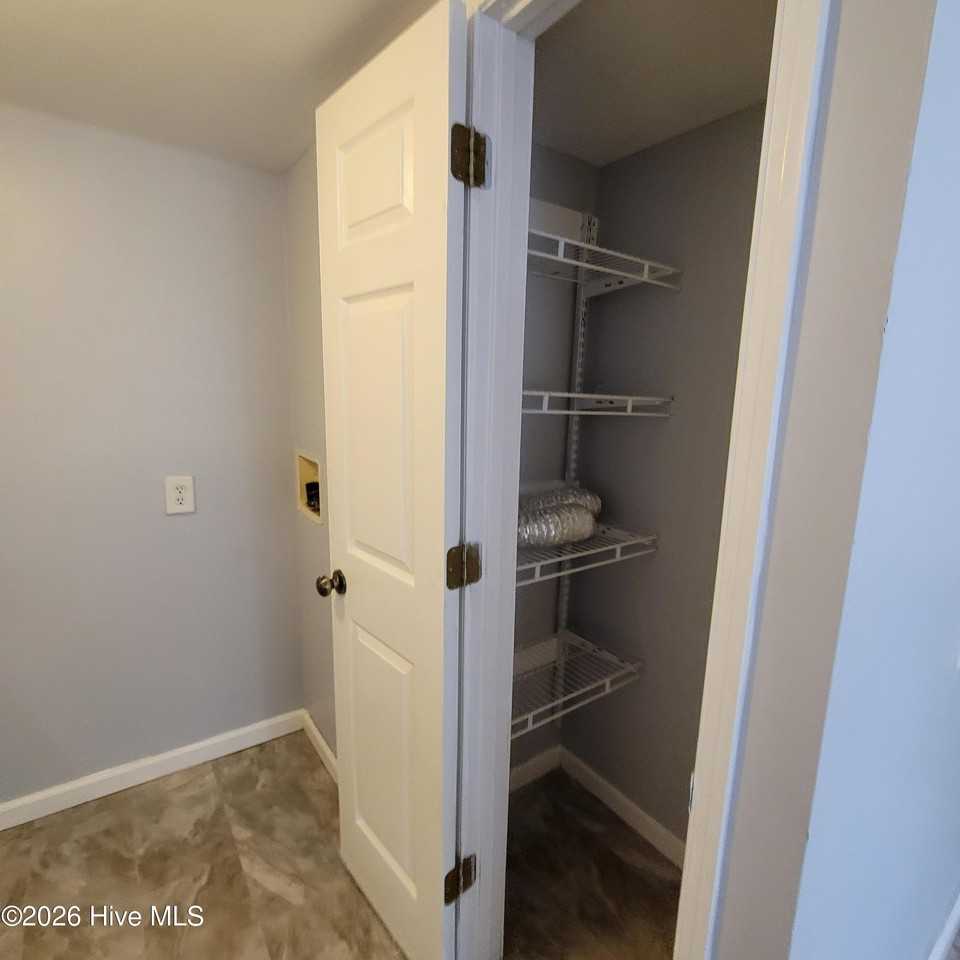 2819 Fennell Town Rd - Photo 5 of 18