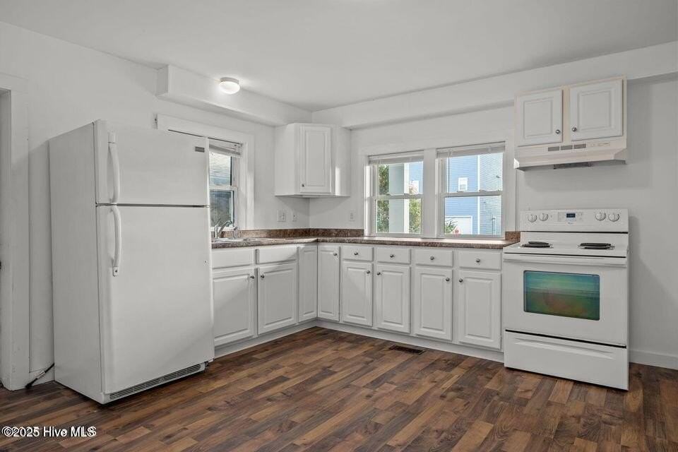 217 W Atlantic Blvd Apt 4 #4 - Photo 4 of 12