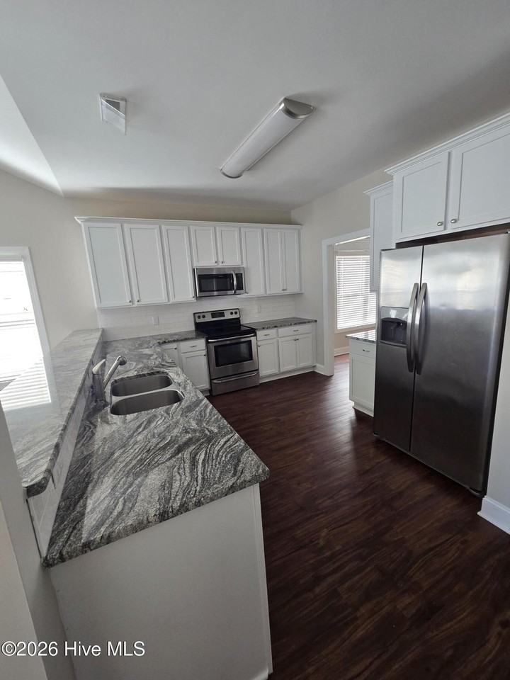 1904 Signature Dr - Photo 5 of 5