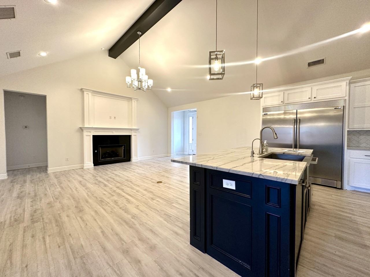 3924 128th St - Photo 4 of 22