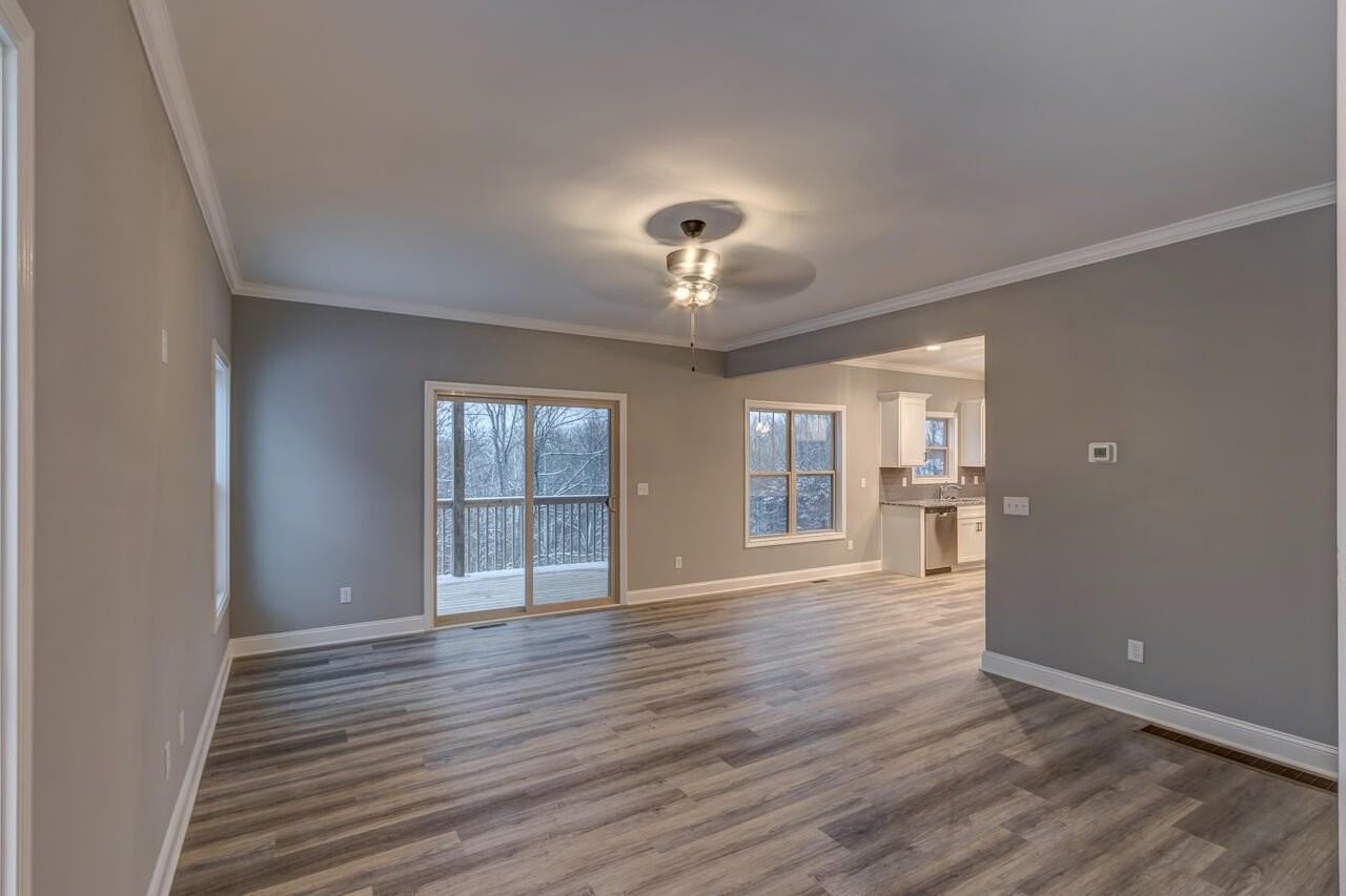 187 Westwoods Dr - Photo 7 of 32