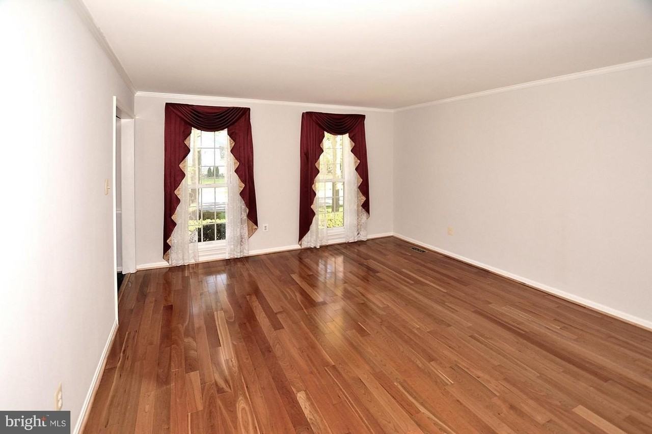 11093 Robert Carter Rd - Photo 3 of 30