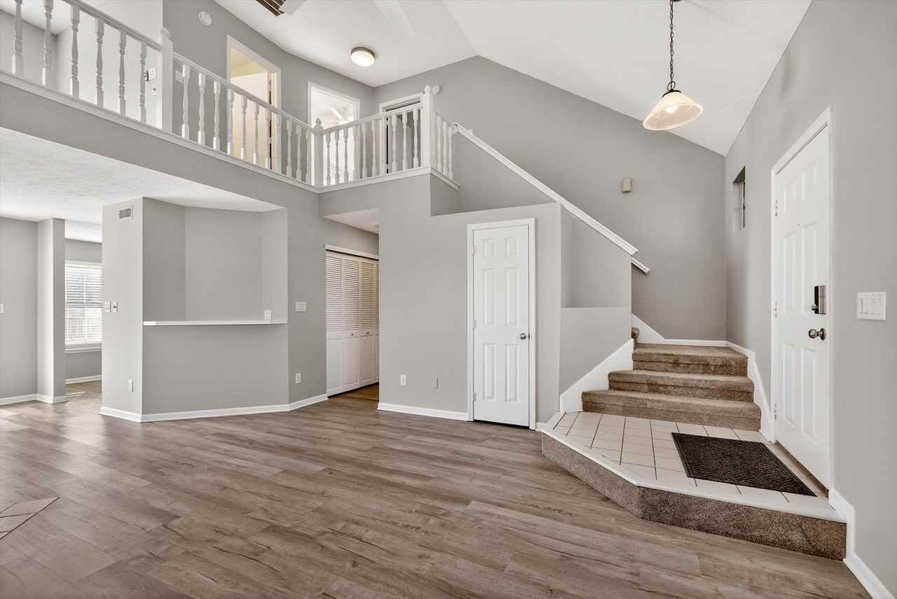 10769 Park Vista Ct #1 - Photo 5 of 27