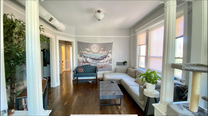 2100 W Division St - Photo 2 of 10