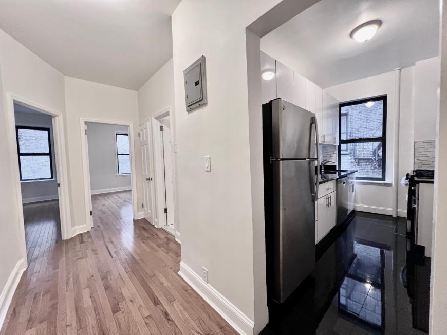 300 Fort Washington Ave - Photo 5 of 10