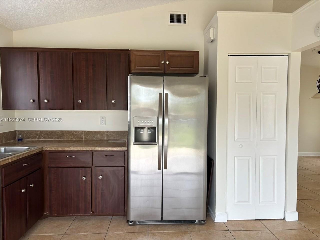 7331 Sw 149th Ct - Photo 5 of 25