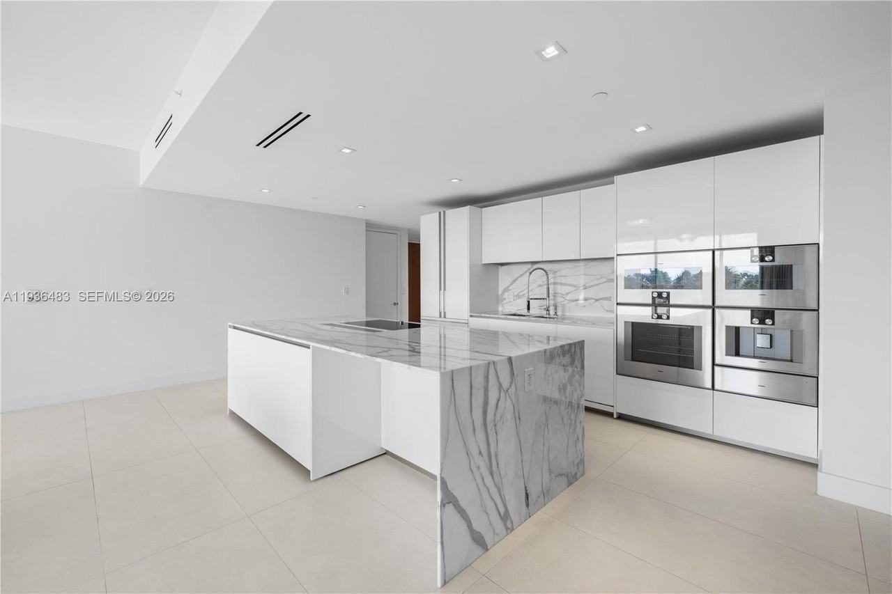 10201 Collins Ave #311 - Photo 6 of 17