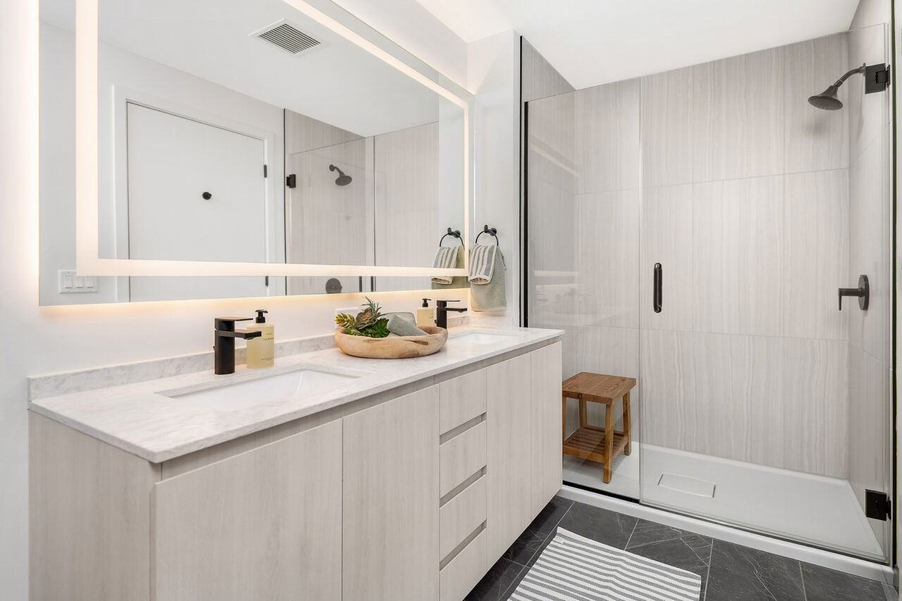 W Randolph St #1502 - Photo 5 of 8