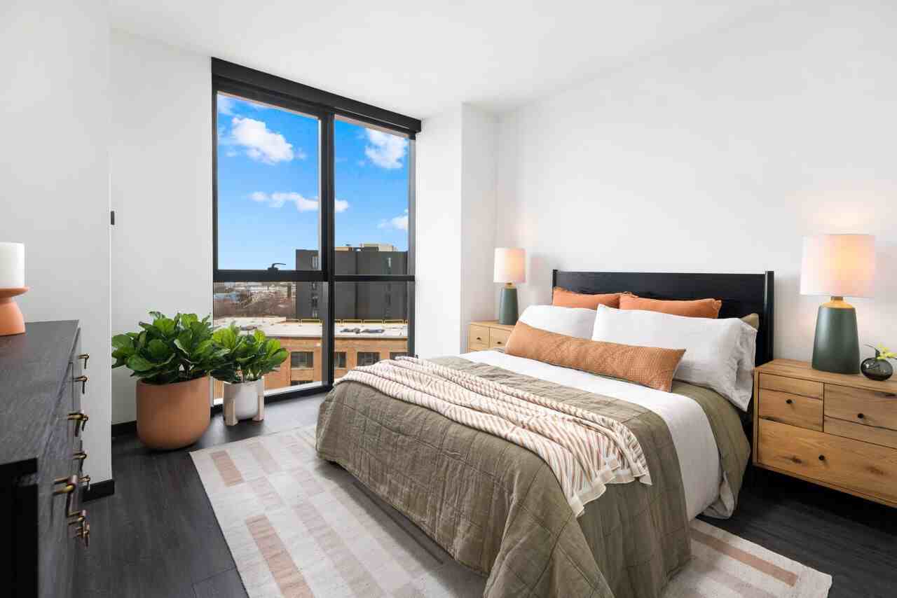 W Randolph St #1502 - Photo 6 of 8