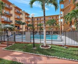 1900 W 54th St #307 - Photo 1 of 1