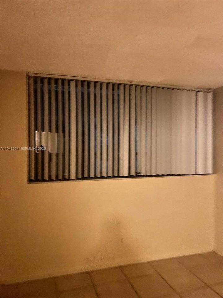 1850 N Congress Ave #409 - Photo 6 of 9