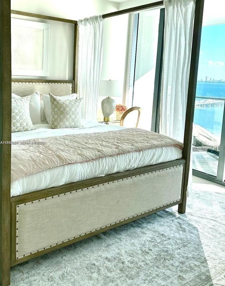 3131 Ne 7th Ave #2101 - Photo 5 of 20