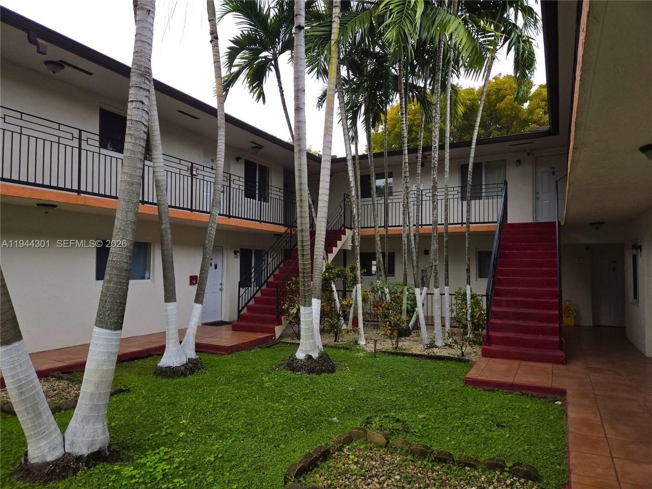 11541 Nw 2nd St #206 - Photo 3 of 10